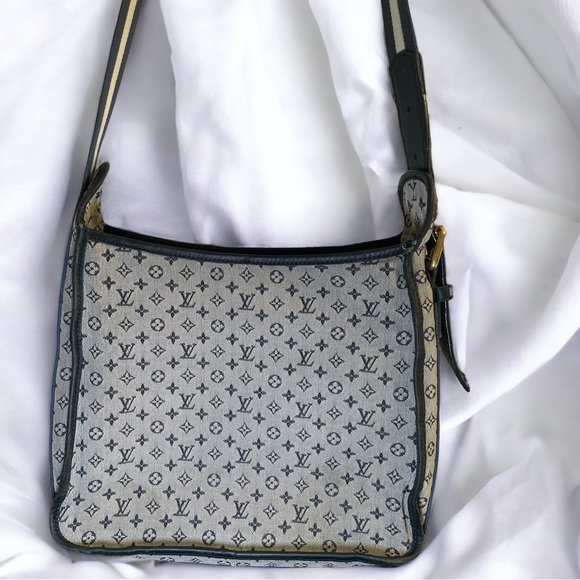 Louis Vuitton Mini Lin Crossbody Bag Purse - Picture 6 of 17